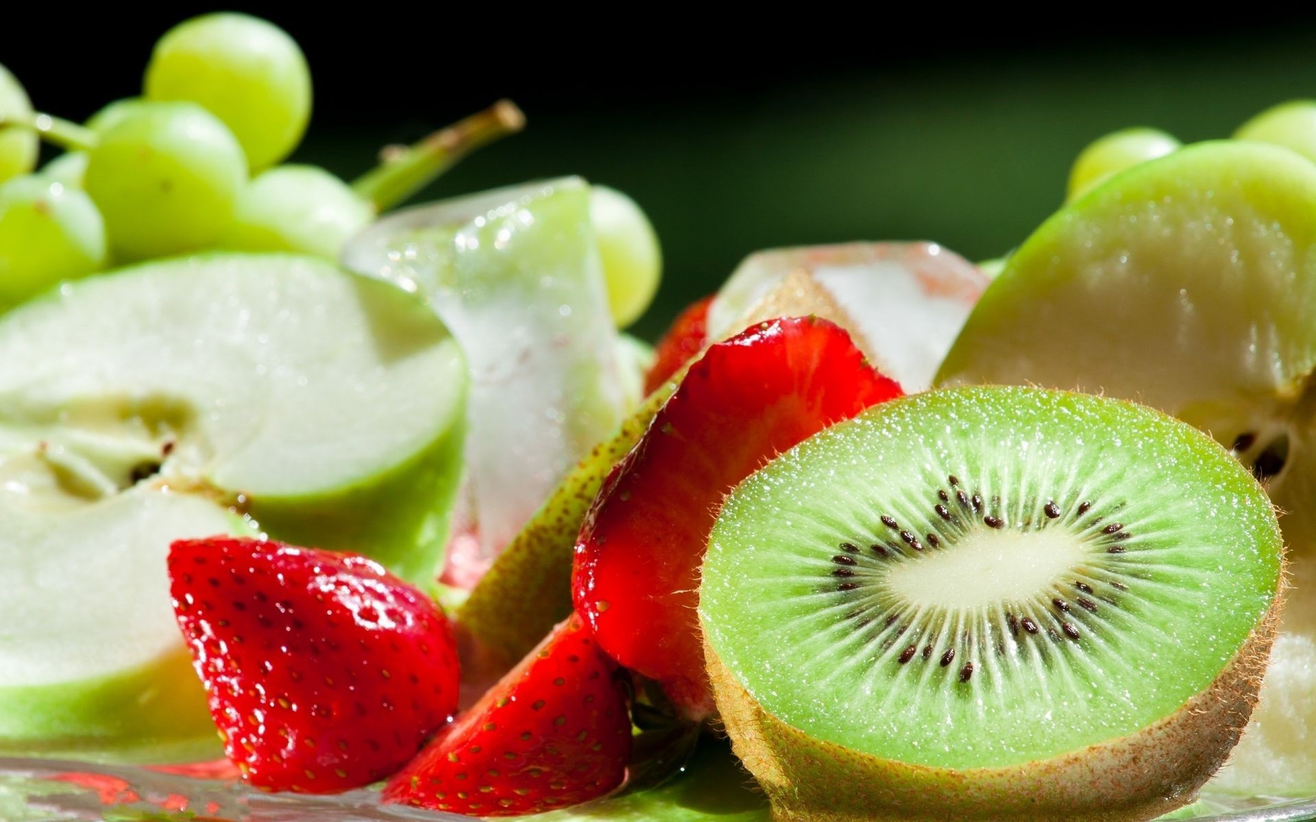 bagas frutas comida suculento kiwi doce saúde morango saudável pastelaria comida tropical delicioso baga dieta vitamina refresco verão frescura suco