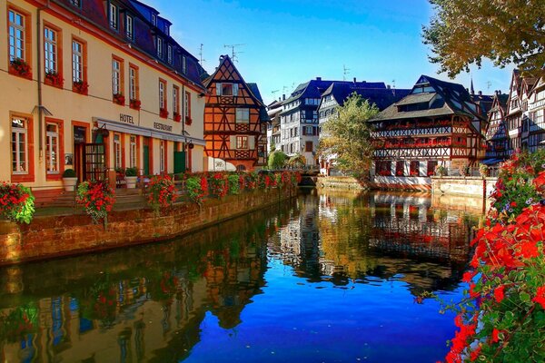 European courtyard on the lake