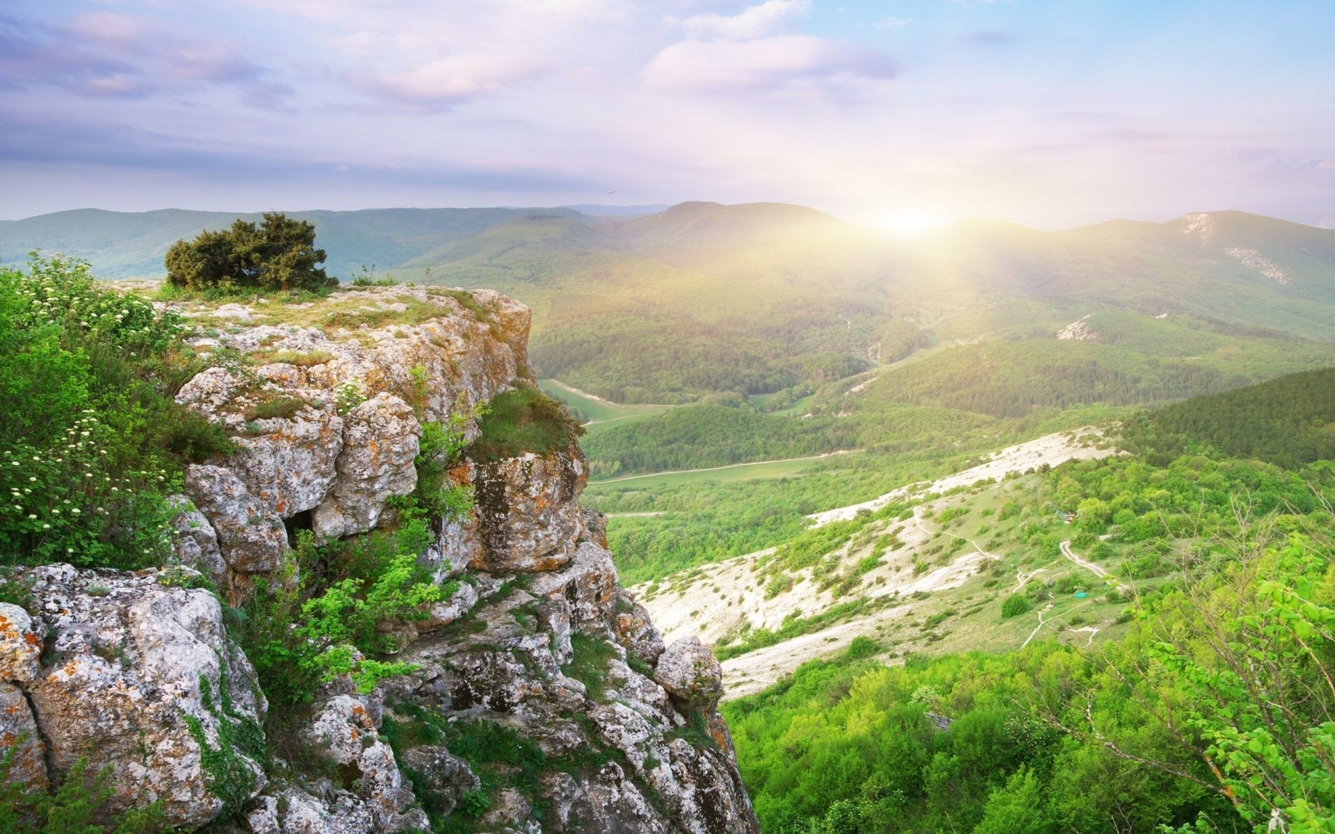 rocce massi e pietre massi e pietre paesaggio natura viaggi montagna roccia cielo estate spettacolo turismo all aperto collina scenico pietra erba valle legno bello acqua