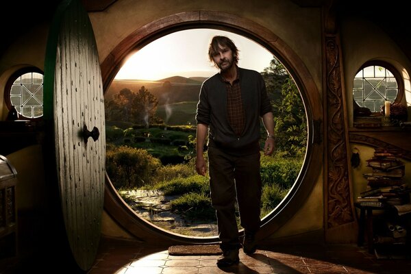 Hobbits Tolkien puerta Redonda