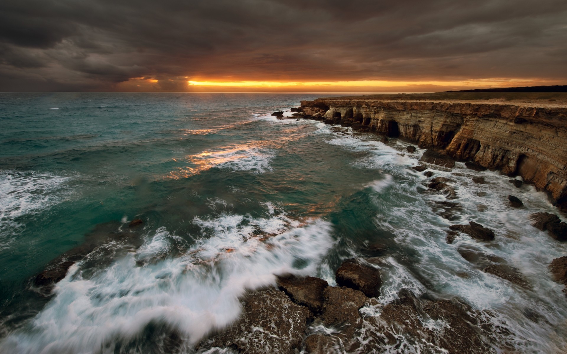 paisaje agua puesta de sol surf playa mar océano mar viajes paisaje amanecer naturaleza espuma noche paisaje crepúsculo cielo ola al aire libre sol fondo noche