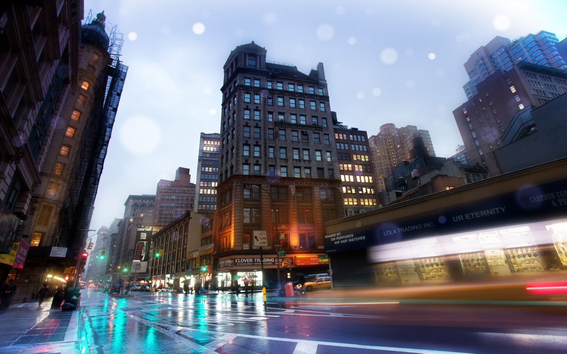 usa stadt stadtzentrum reisen haus architektur wolkenkratzer straße stadt verkehr dämmerung abend geschäft straße stadt unschärfe brücke transportsystem bus auto skyline new york usa regnerische nacht bna amerika