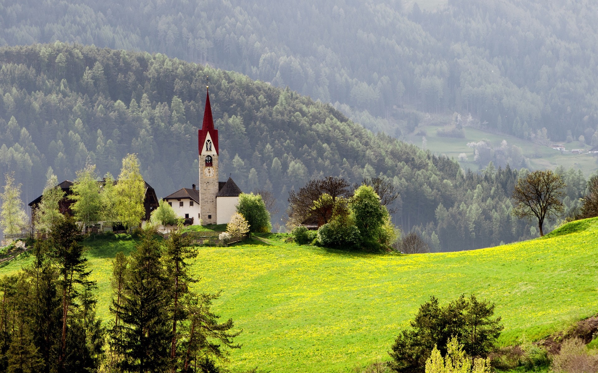 landschaft im freien baum reisen landschaft natur berge holz himmel tageslicht landschaftlich gras sommer hügel wald berge hintergrund