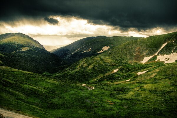 Breathtaking landscape of green mountains