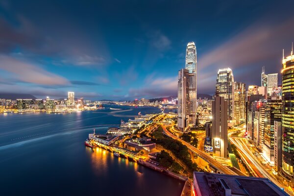 Wolkenkratzer der Stadt in China Farbfoto aus der Höhe