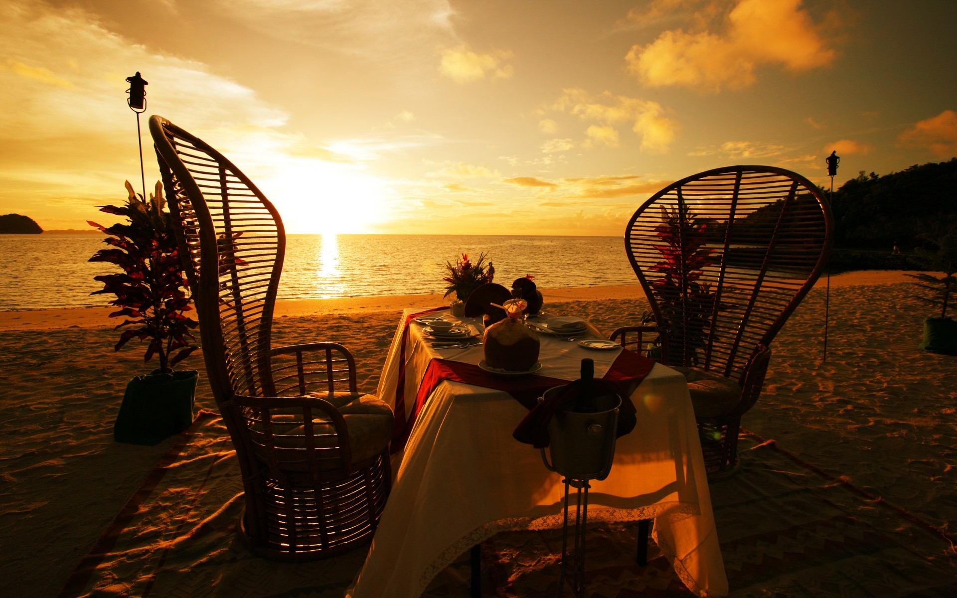 summer sunset evening beach dawn dusk water sea ocean sun sky travel recreation seashore light leisure chair outdoors