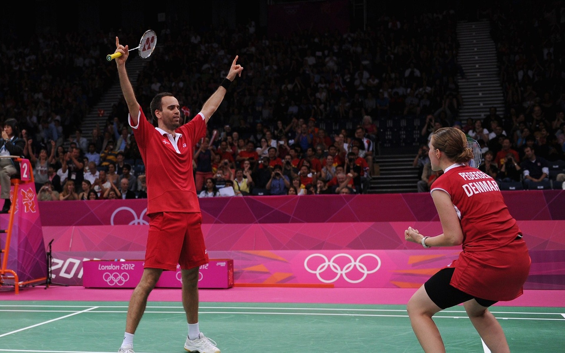 olimpiyat oyunları yarışma top atlet tenis yetişkin turnuva spor malzemeleri oyunlar web kişi stadyum badminton olymoics danimarka londra