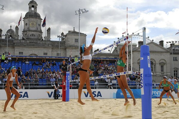 Jeux olympiques de volley-ball filles dans la rue