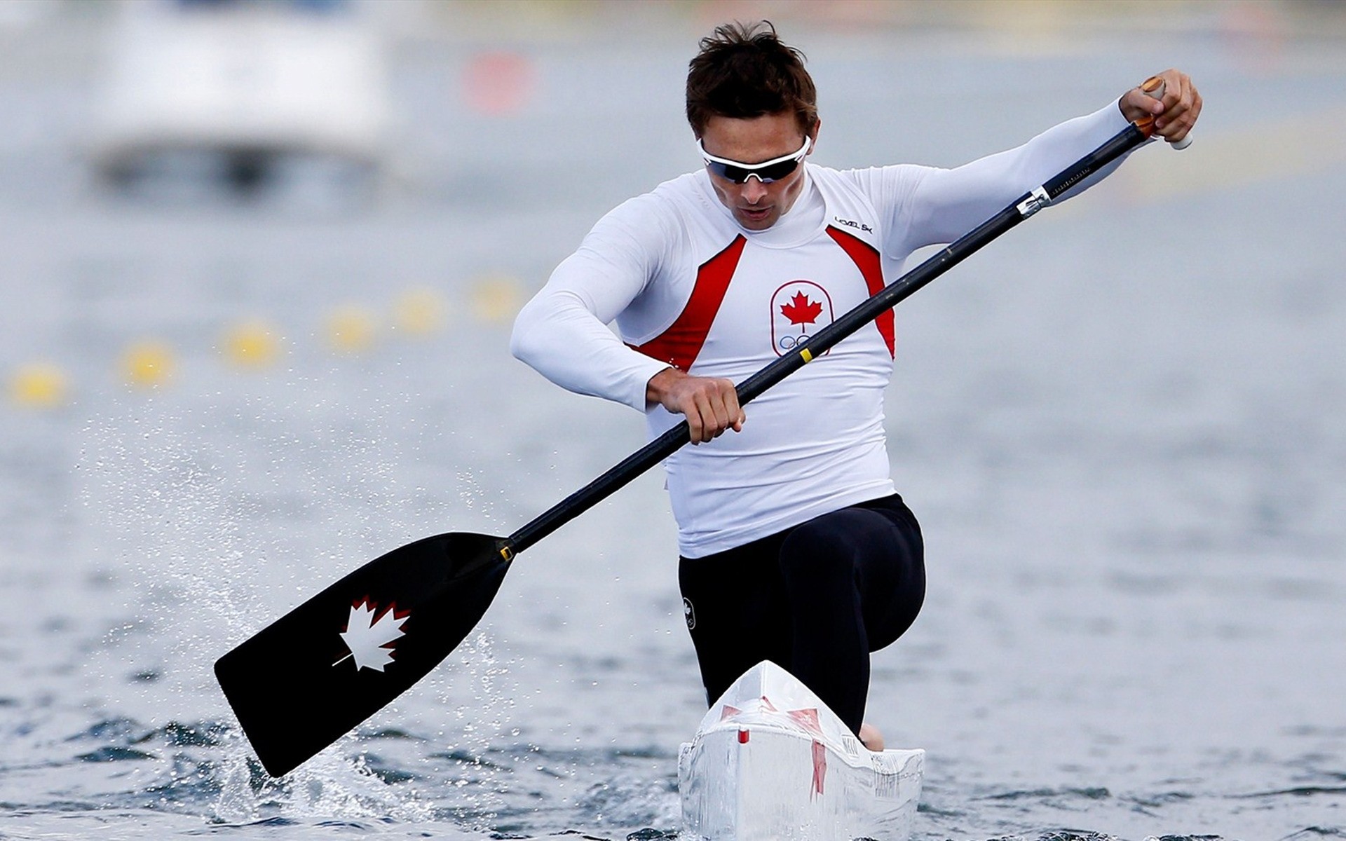 olimpiyat oyunları yarışma aksiyon rekreasyon açık havada adam atlet zevk bir su rekreasyon su sporları yarış kadın yetişkin spor malzemeleri londra 2012 bayda