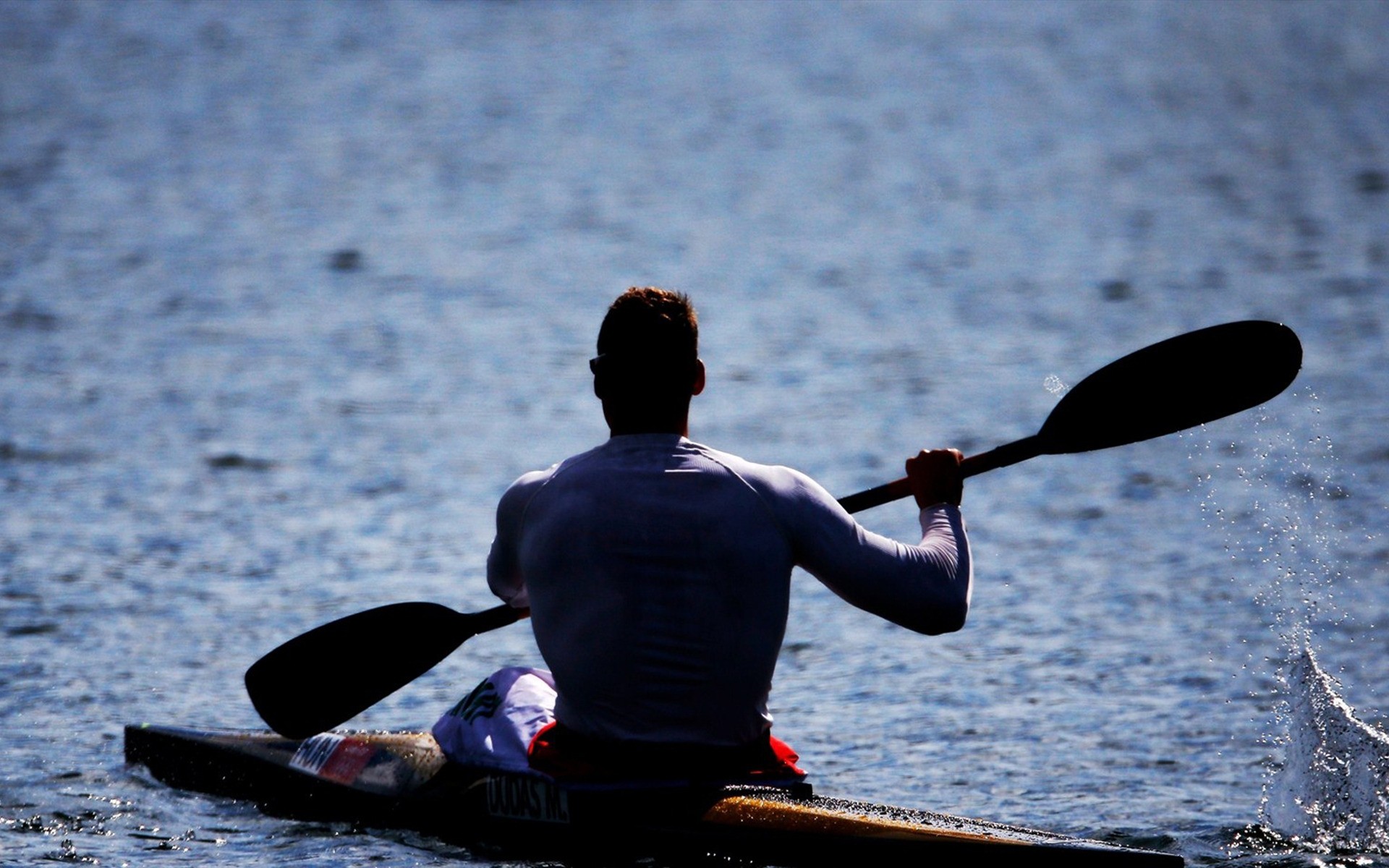 olympische spiele wasser fluss see freizeit boot meer kajak freizeit paddel strand paddel ozean kajak wasserfahrzeug ein aktion fischer london sportler 2012