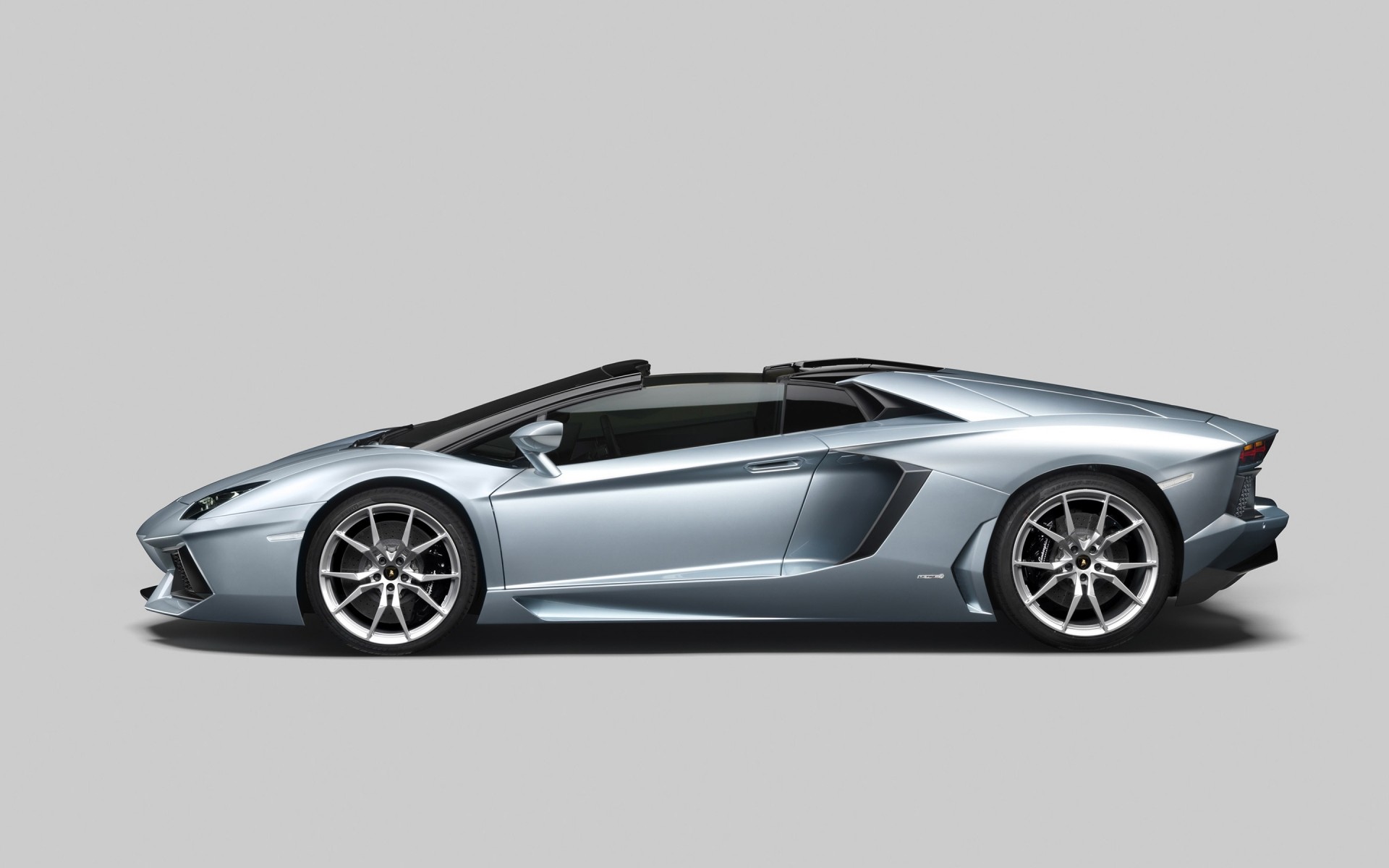 lamborghini auto auto räder automobil coupé fahren schnell transportsystem beeilen sie sich rennen mittags limousine lamborghini aventador