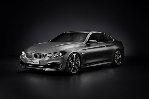 Concept car de BMW sur fond sombre