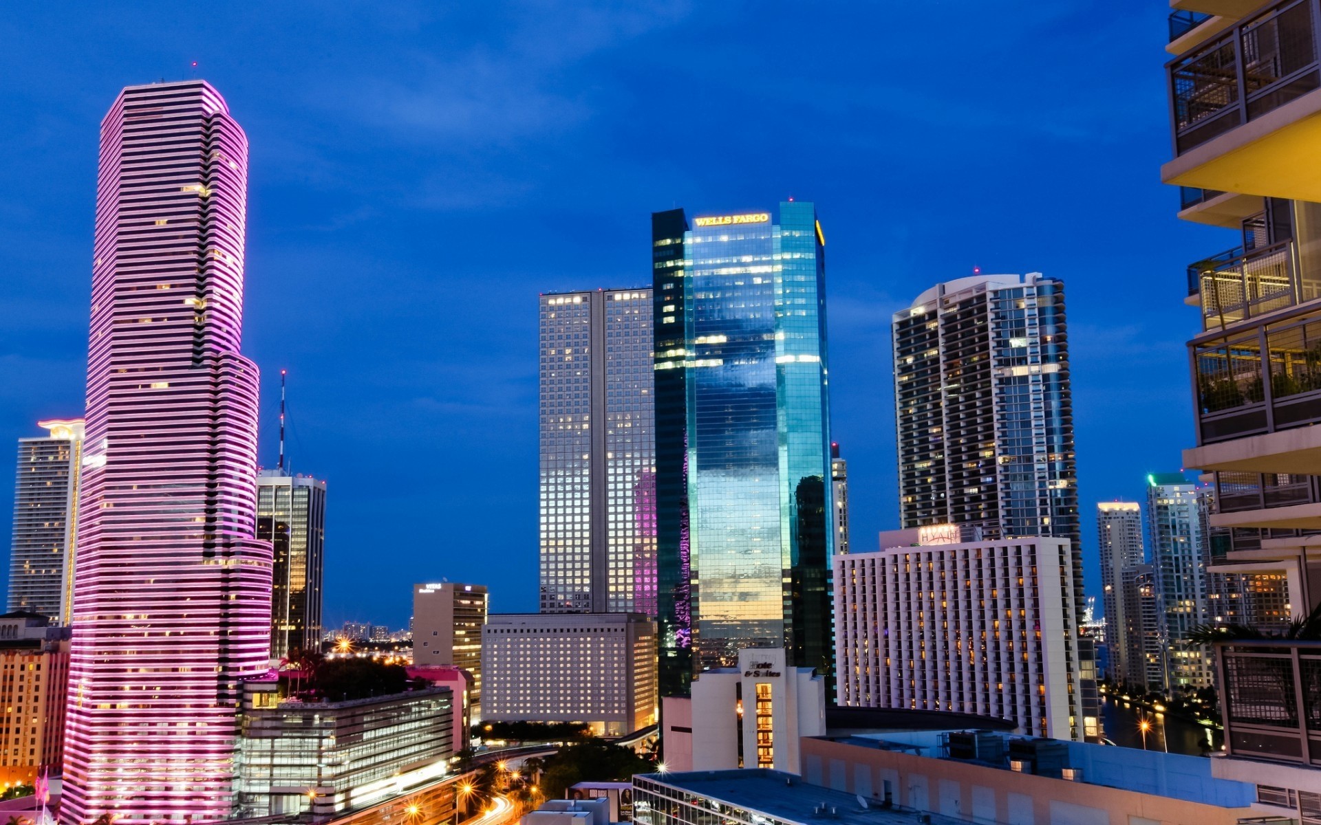 estados unidos rascacielos arquitectura centro de la ciudad ciudad ciudad skyline oficina hogar crepúsculo negocios viajes moderno alto cielo urbano torre finanzas noche moderno luces nocturnas vista de la ciudad fondo