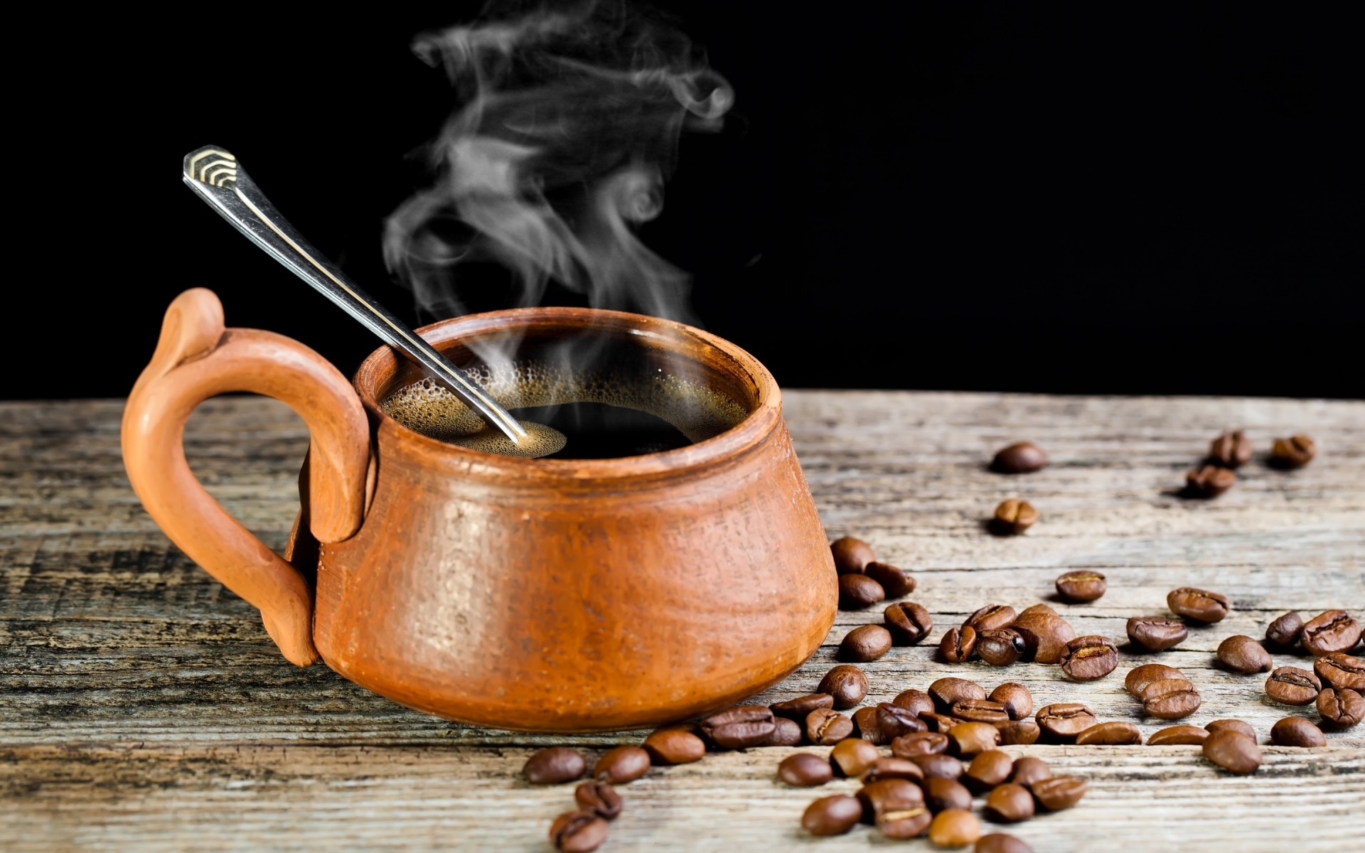 minimalismo caffè bere tazza di legno rustico scuro di legno caldo desktop caffeina tavolo cibo vintage tazza di caffè espresso vecchio tazza