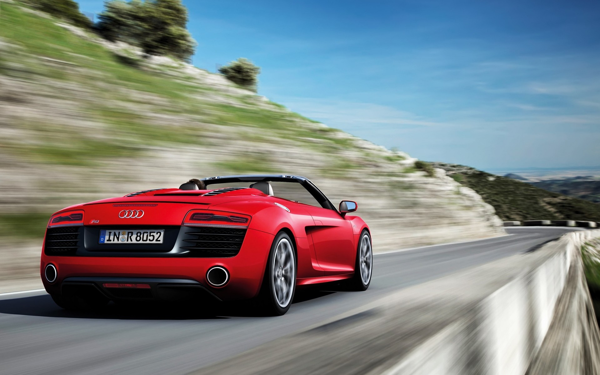 audi car vehicle hurry action audi r8 audi r8 spyder