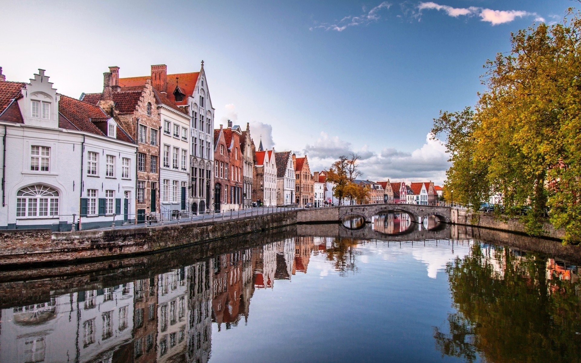 outras cidades arquitetura água viagens rio casa ao ar livre cidade céu ponte reflexão canal velho casa cidade turismo paisagem bruges foto bruges