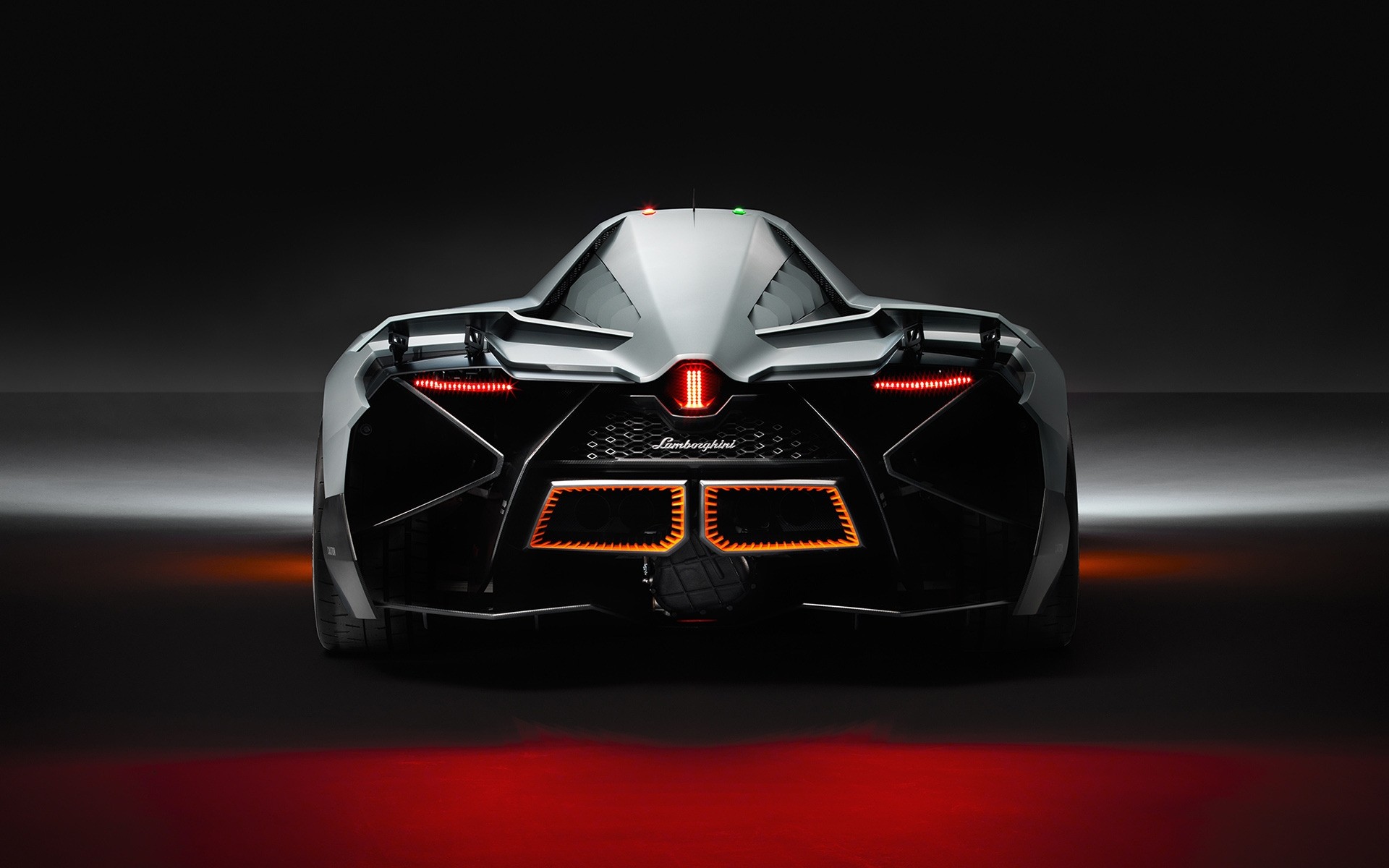 lamborghini auto corse auto ruote pista azione moderno sport automobilistico sistema di trasporto lamborghini egoista