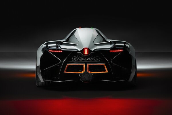 Lamborghini egoista posteriore