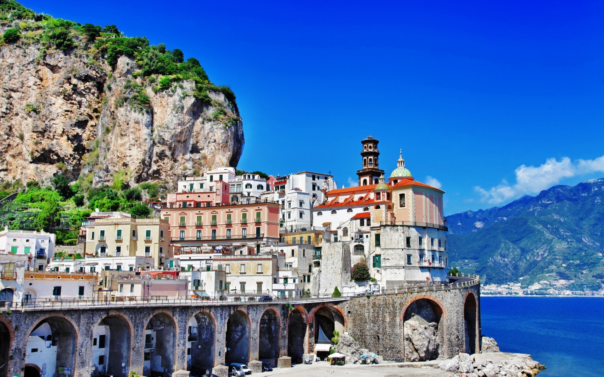 italie architecture voyage ciel maison tourisme point de repère vue mer paysage vacances en plein air mer ville eau pittoresque antique tour ville ciel bleu