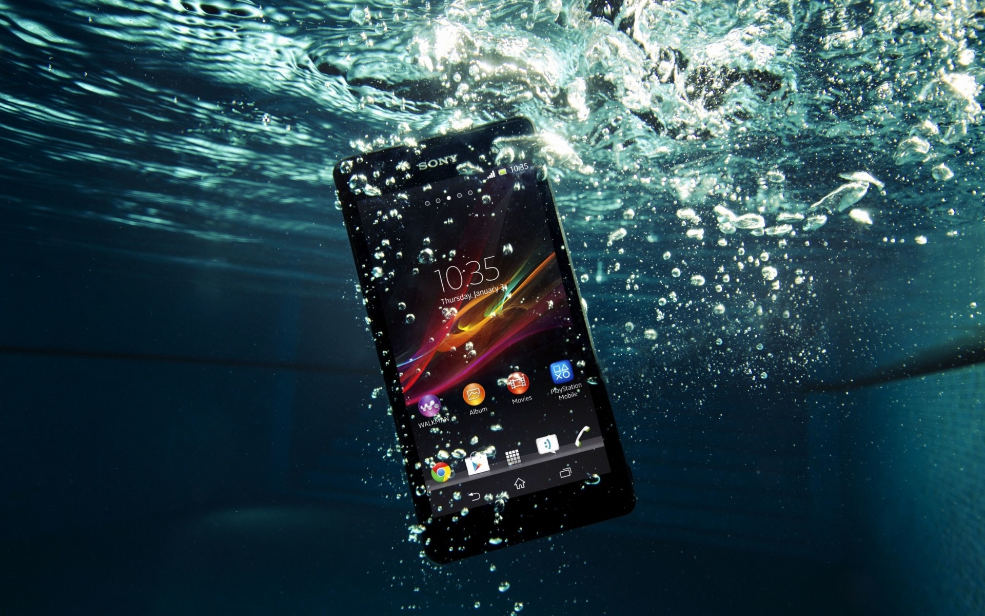 sony bajo el agua agua mojado deportes acuáticos natación acción ocio movimiento smartphone sony xperia