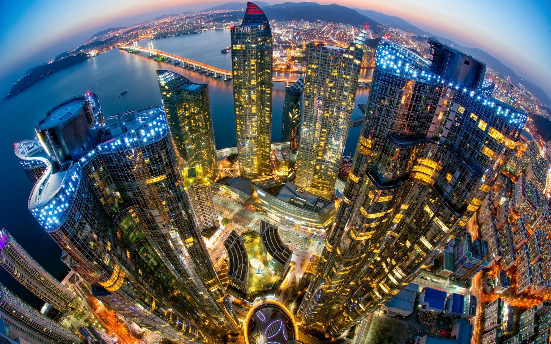 andere städte stadt reisen architektur haus städtisch stadt abend licht modern turm technologie spektakel wirtschaft sehenswürdigkeit skyline großstadt-lichter