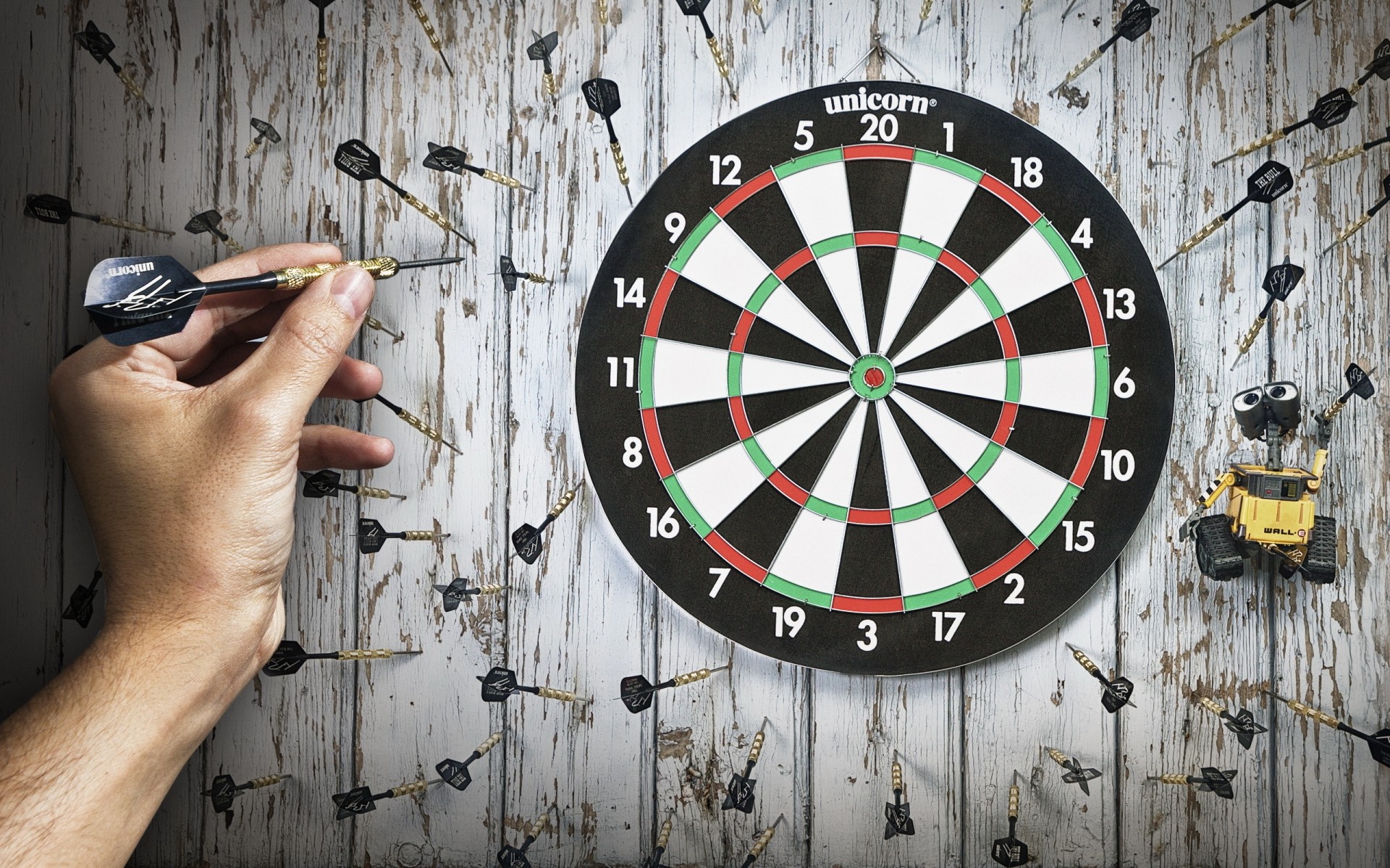 Darts Game Android Wallpapers