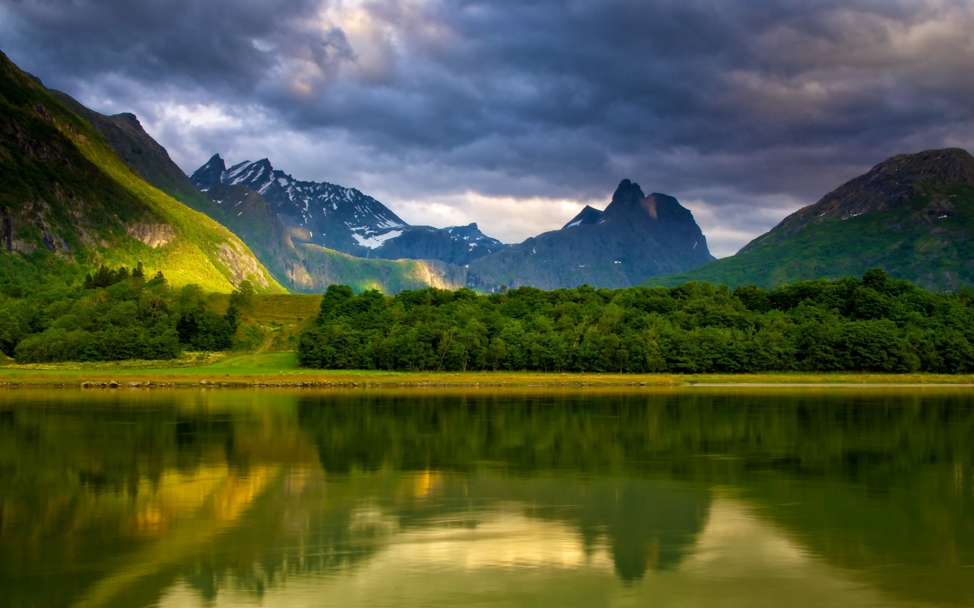 paesaggio acqua lago viaggi natura montagna all aperto paesaggio riflessione cielo legno alba estate tramonto freddezza foresta verde