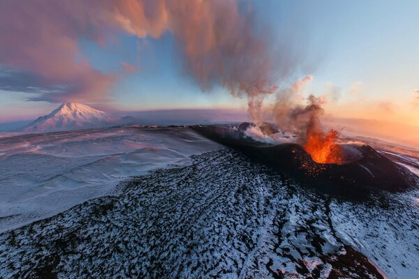 Erupción volcánica en Rusia