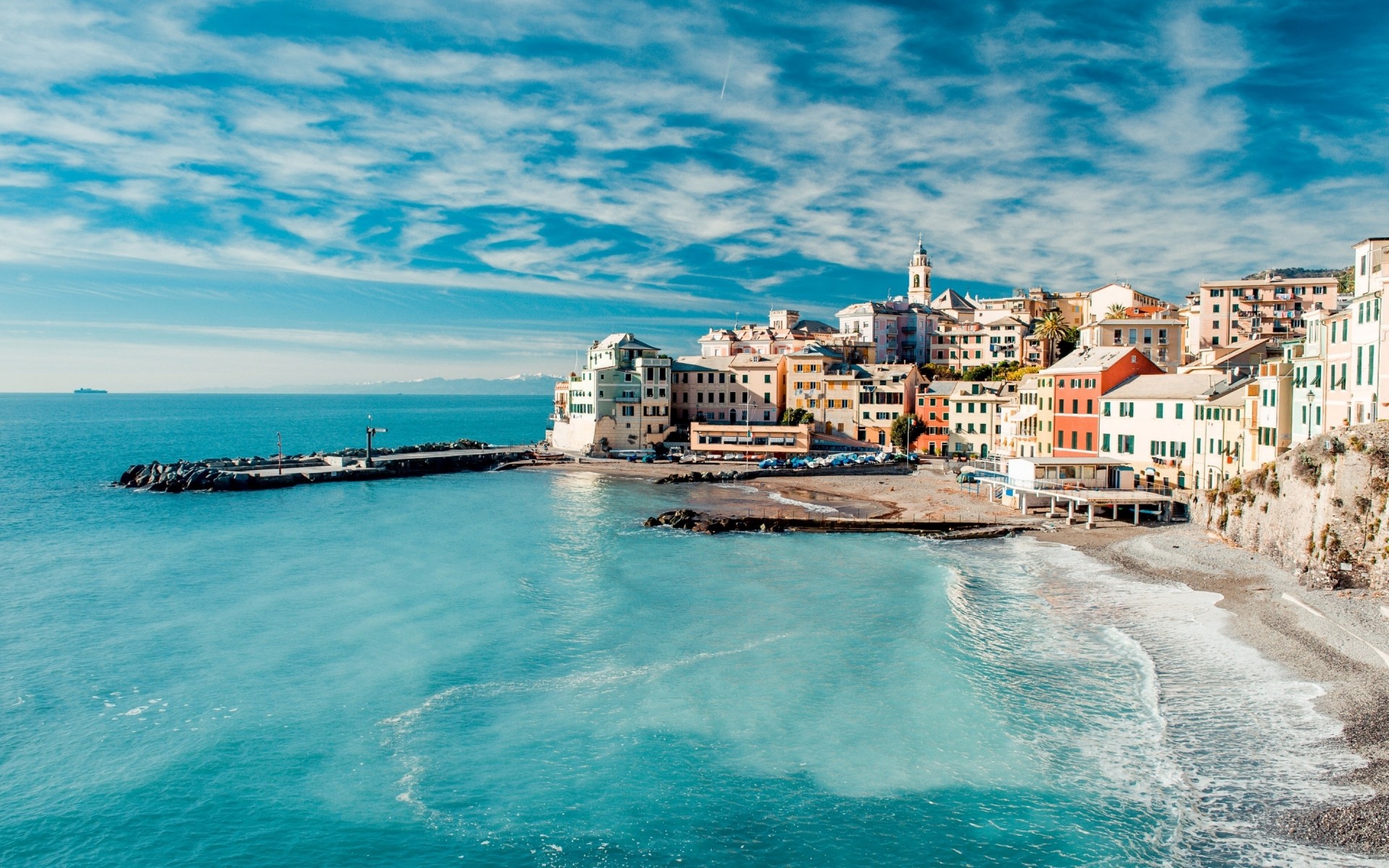 itália mar água viagens mar oceano férias turismo praia céu arquitetura espetáculo cidade barco costa casa resort baía ao ar livre cênica cinque terre paisagem