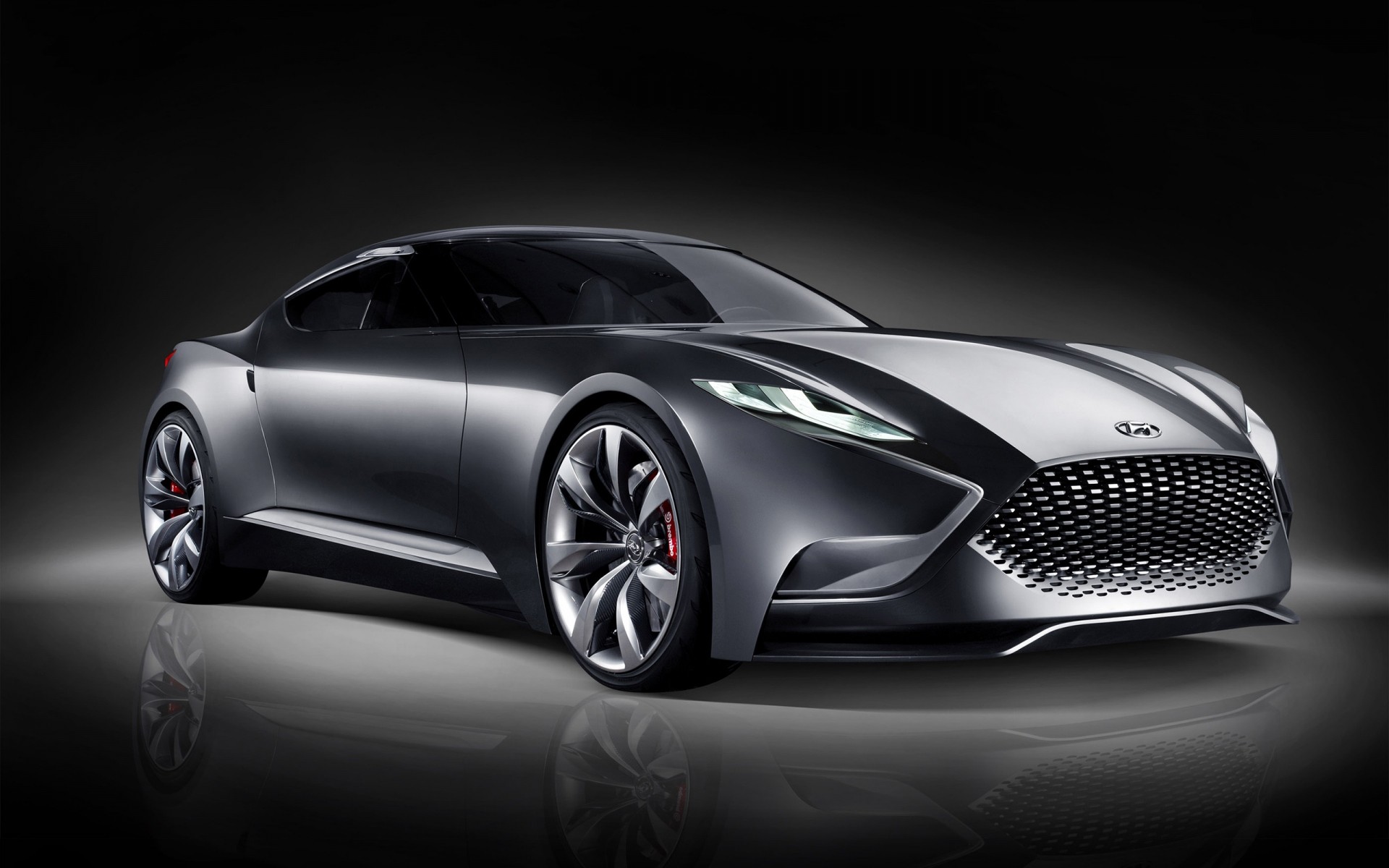 concept cars auto auto räder automobil coupé mittags schwarz limousine bürgersteig schnell fahren transportsystem motorhaube beeilen sie sich luxuriös chrom aktion asphalt hyundai-konzept