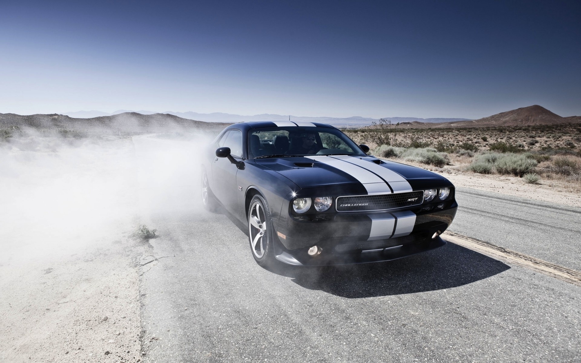 dodge coche coche carretera sistema de transporte asfalto viajes nieve prisa cielo dodge challenger dodge challenger cpt coche del músculo