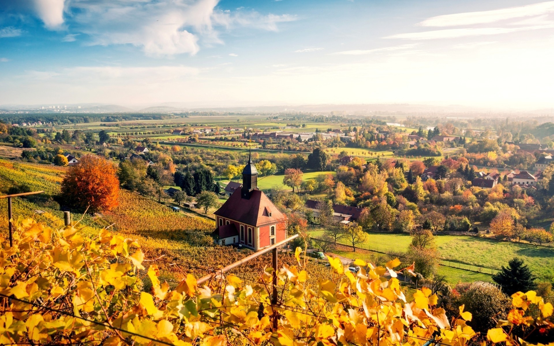 germania all aperto paesaggio viaggi autunno casa albero architettura vigneto scenico cielo natura collina agricoltura terra coltivata luce del giorno spettacolo colline