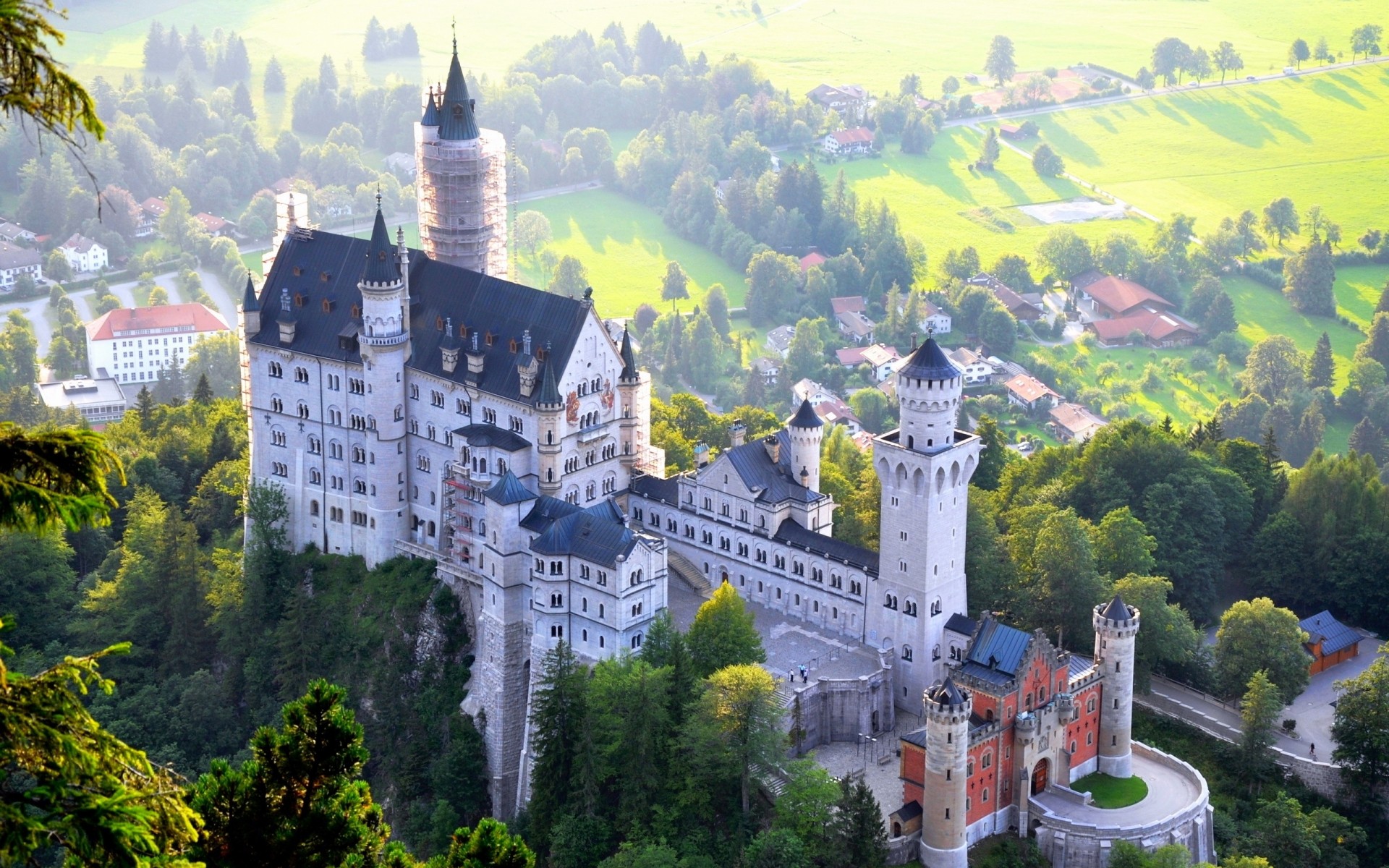 deutschland architektur reisen haus alt schloss kirche stadt stadt spektakel hügel baum turm sommer tourismus haus landschaft himmel gotik im freien berge