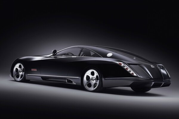 Maybach is Morgenstern s dream. Golden