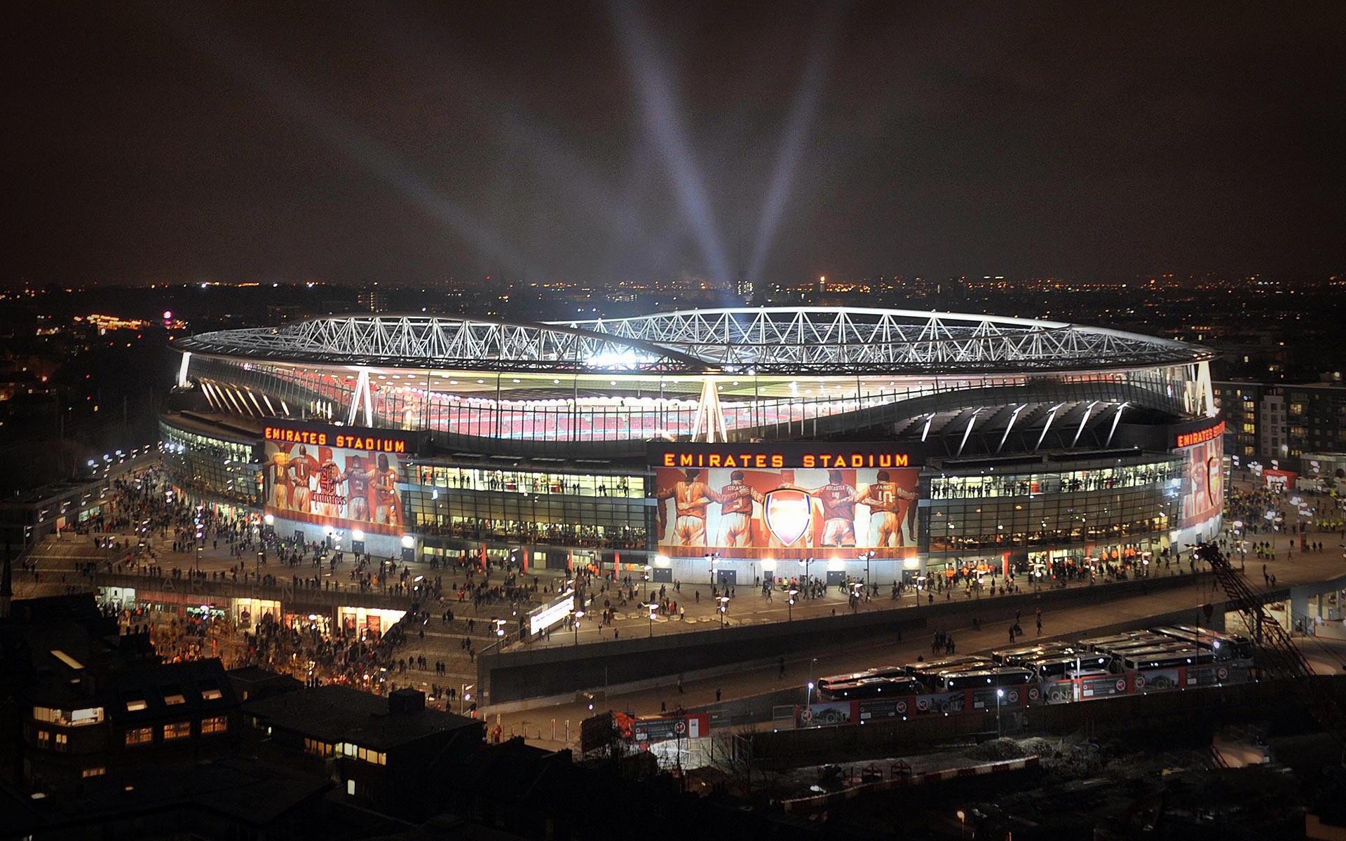 fútbol ciudad hogar viajes estadio competencia luz puente noche fútbol arquitectura carretera río animadora deportiva noche inglaterra