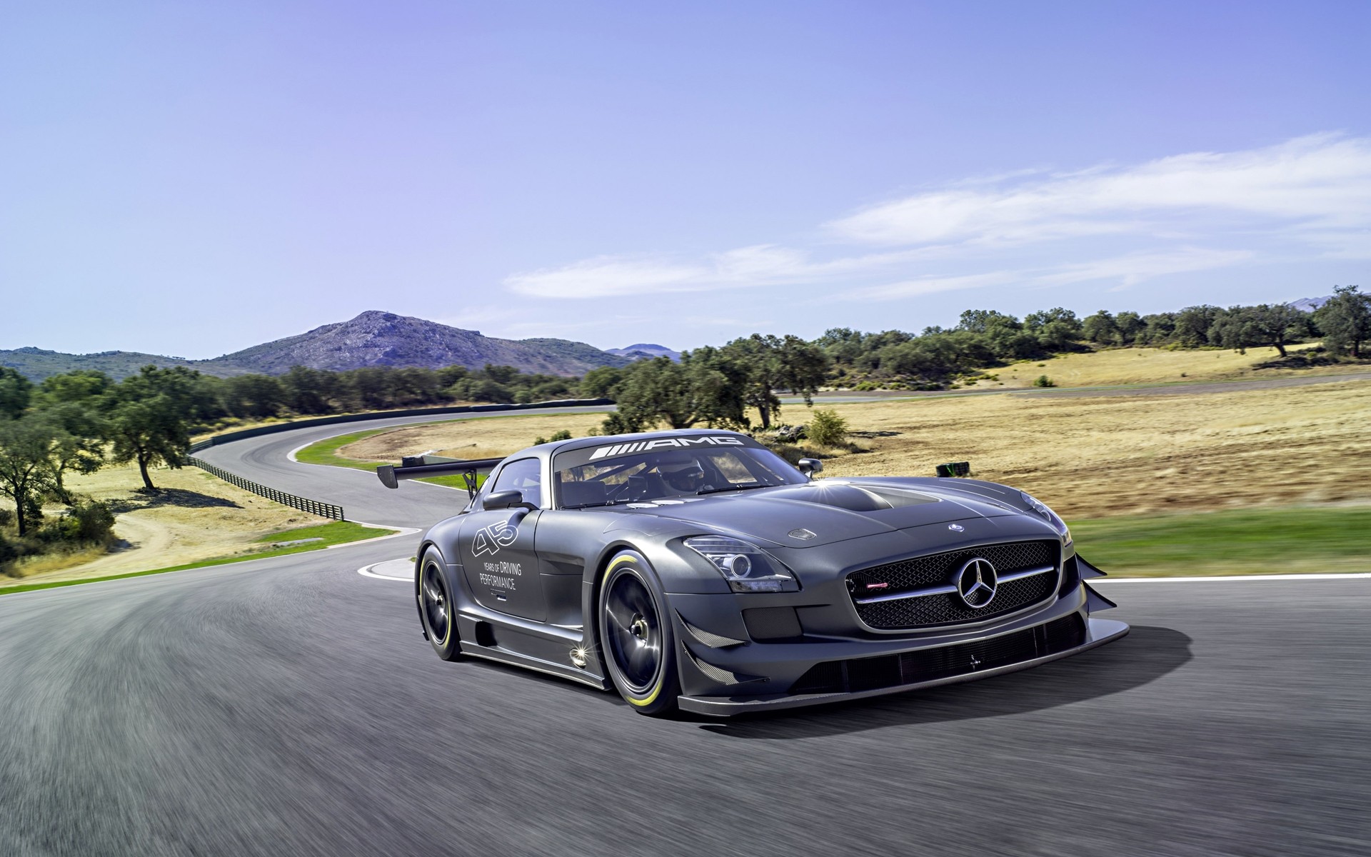 mercedes-benz carro asfalto carro chernushka apresse-se pavimento sistema de transporte meio-dia rápido estrada drive mercedes sls mercedes sls amg