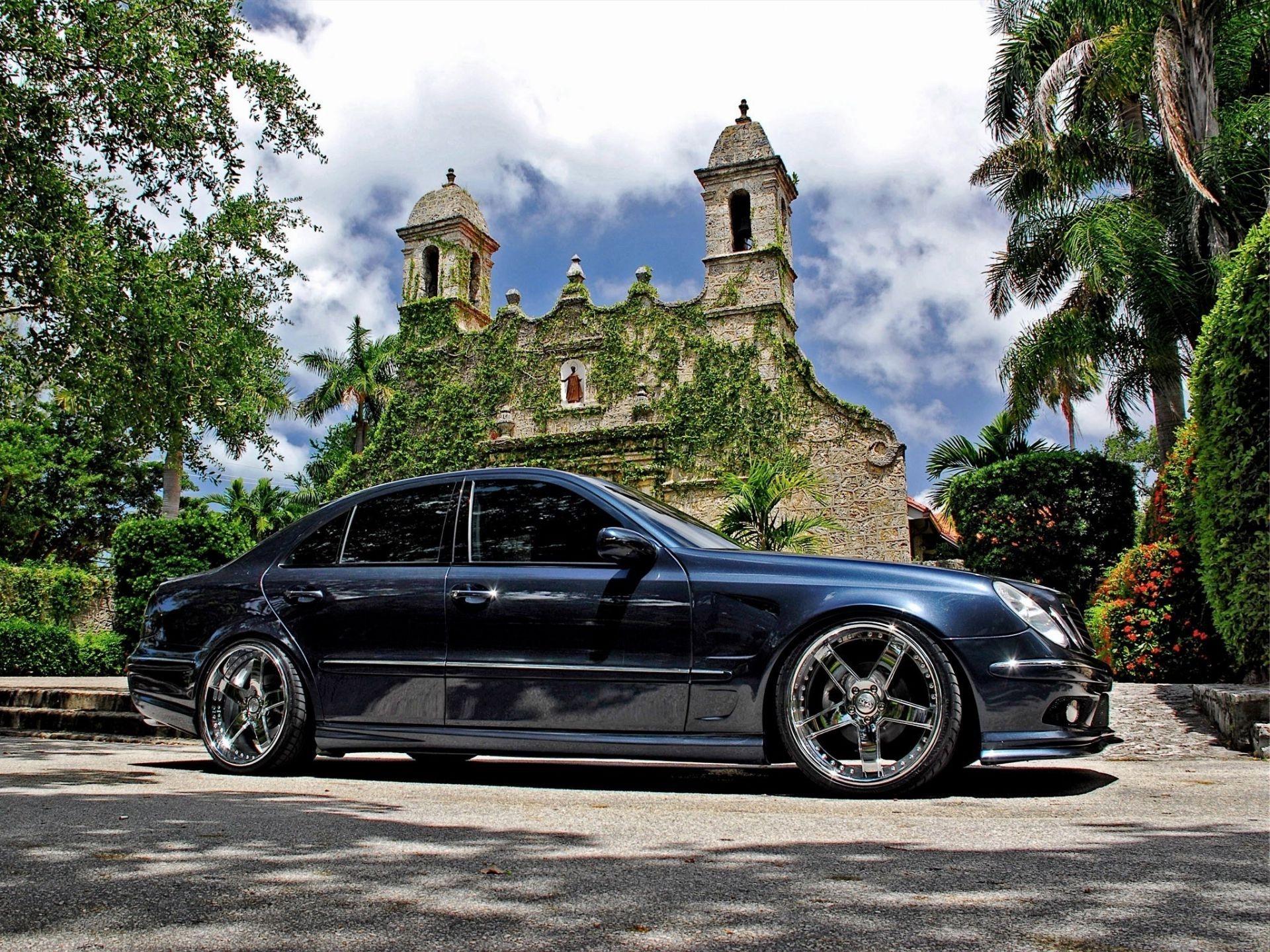 carros esportivos carro viagens carro rua estrada calçada sistema de transporte arquitetura clássico