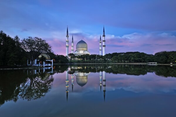 Mosquée Du Sultan Salahuddin Ablul Aziz