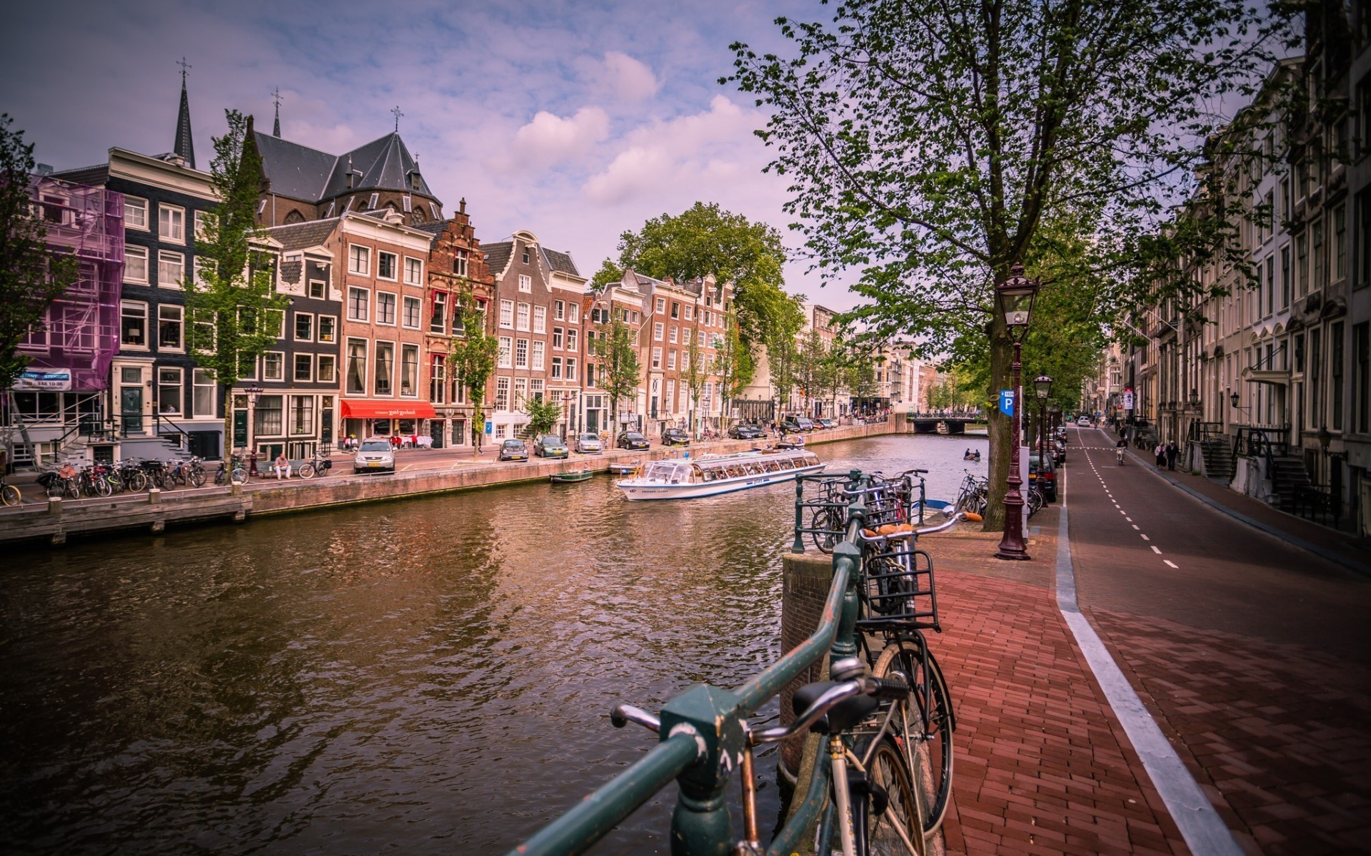 otras ciudades canal ciudad arquitectura casa viajes agua río calle urbano ciudad puente casa turismo al aire libre viejo espectáculo reflexión cielo amsterdam paisaje barco