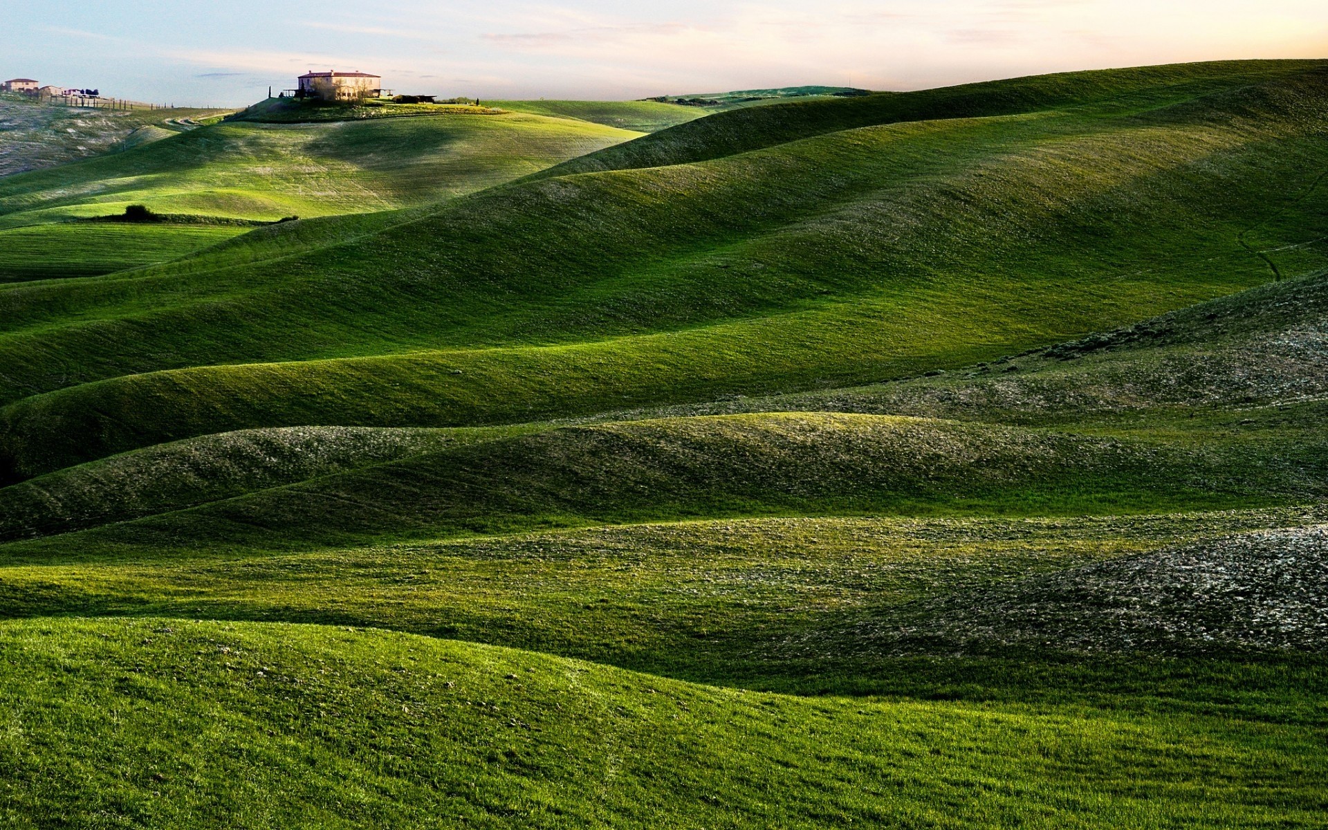 italy landscape field grass nature countryside agriculture rural farm hayfield summer hill outdoors pasture farmland country grassland cropland tuscany