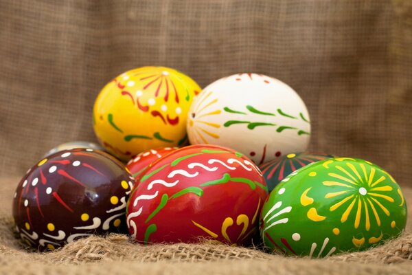 Regalos tradicionales para la mesa de Pascua