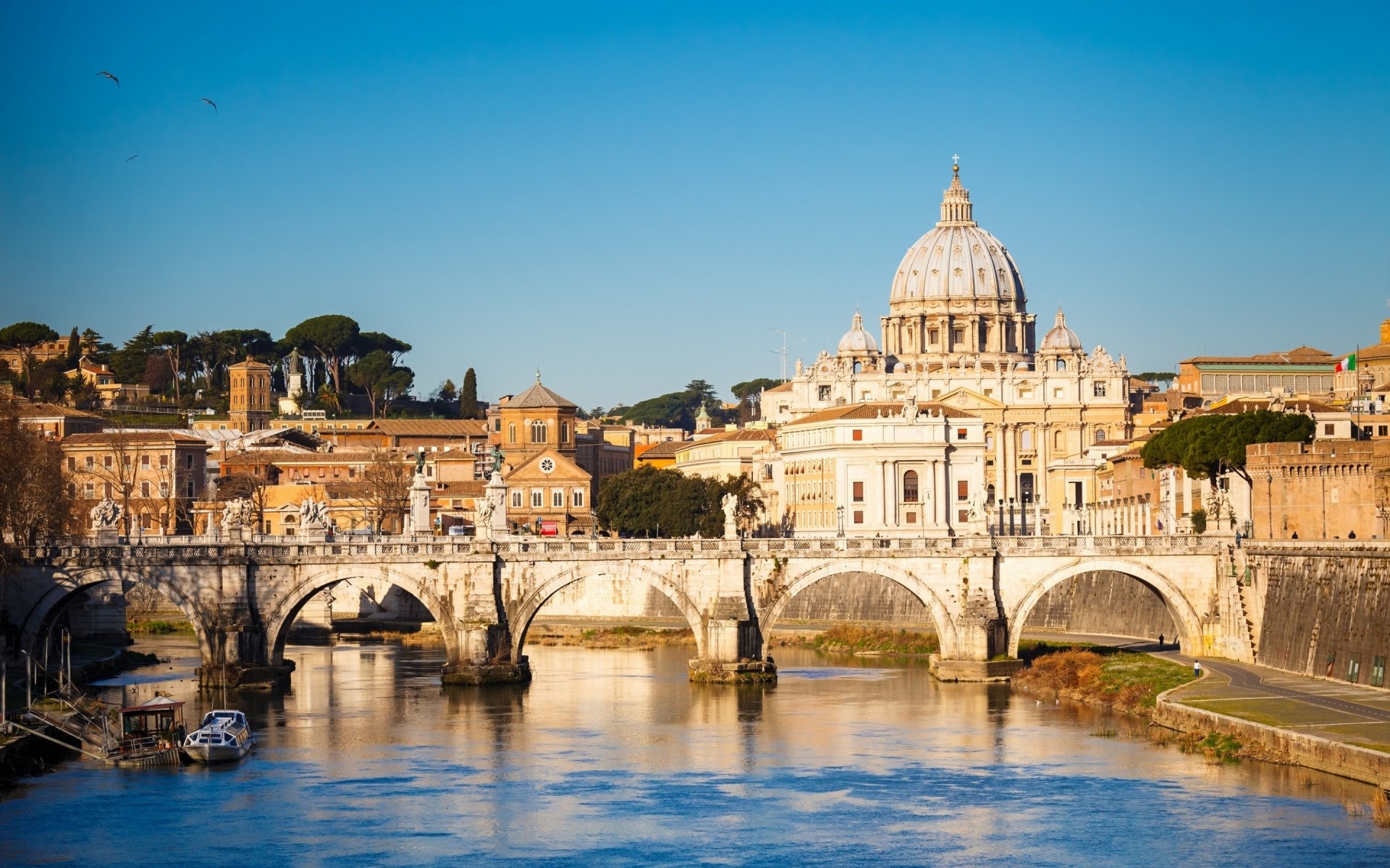 italia architettura città casa viaggi chiesa acqua punto di riferimento ponte fiume città cattedrale città turismo cupola vecchio cielo urbano antico all aperto roma barca paesaggio