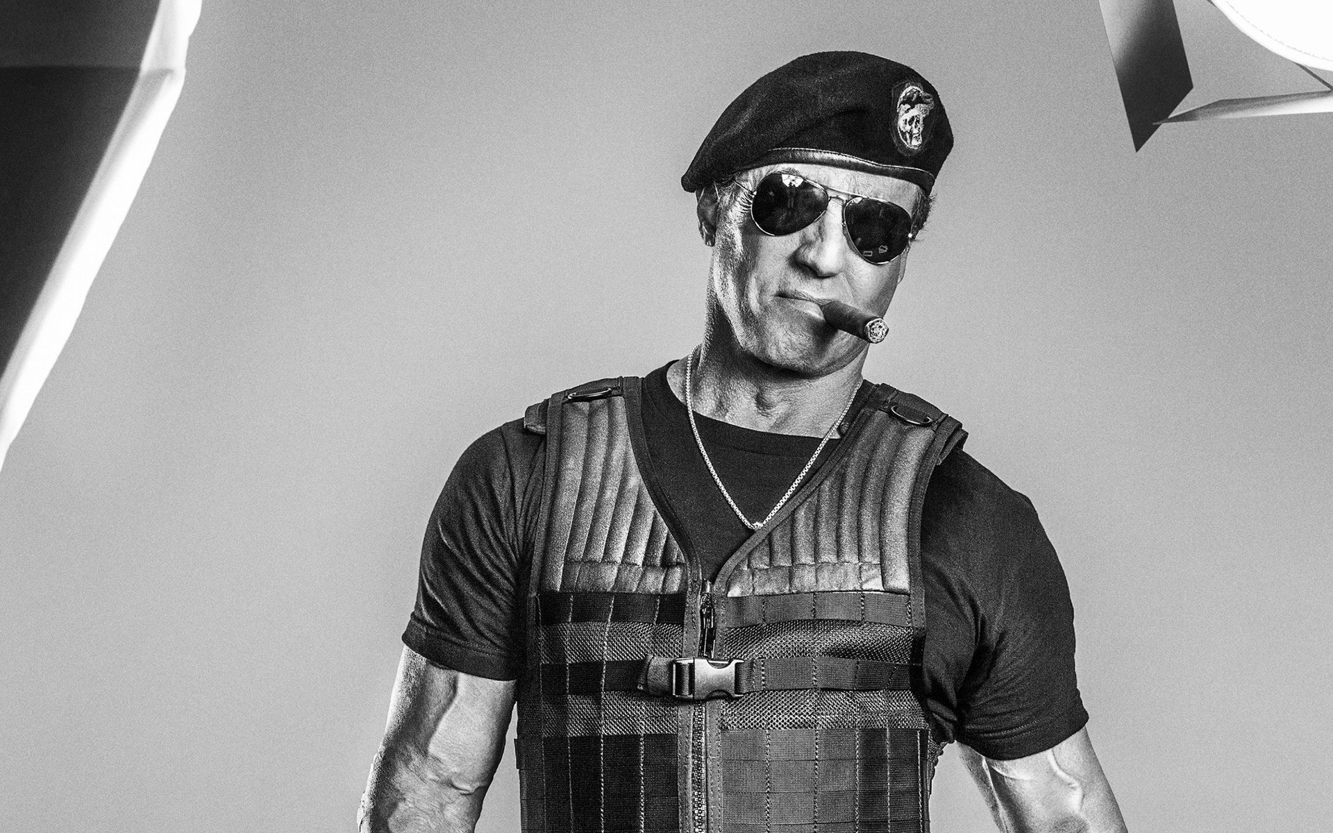 filme porträt erwachsener mann allein tragen musik schauspieler musiker sängerin sylvester stallone expendables 3