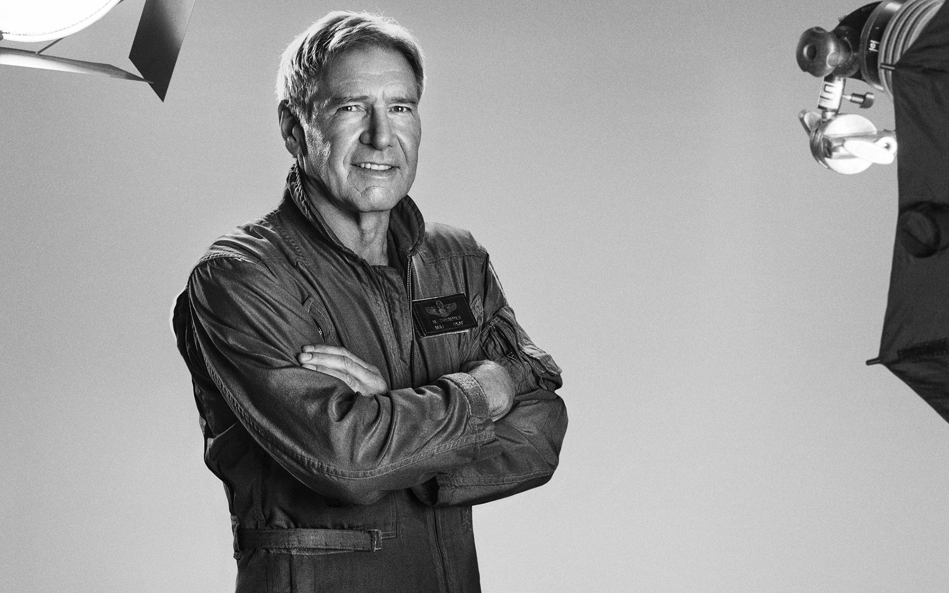 filme ein erwachsener porträt tragen mann gesichtsausdruck outfit harrison ford expendables 3