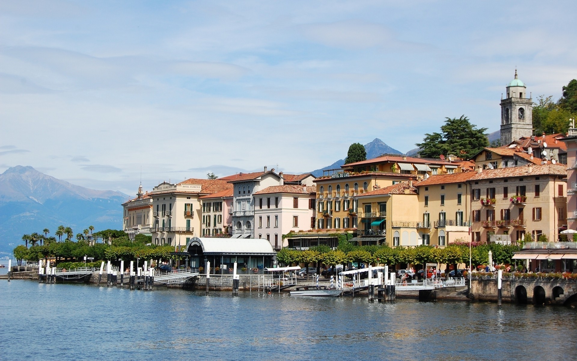 italya su mimari seyahat ev ev açık havada şehir şehir nehir gün ışığı turizm gökyüzü göl evler kilise eski deniz sahil tekne bellagio lombardiya manzara