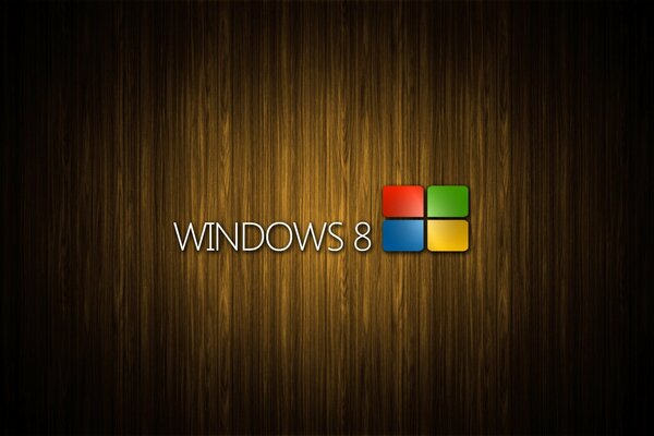 Logo Windows 8 sur fond sombre boisé