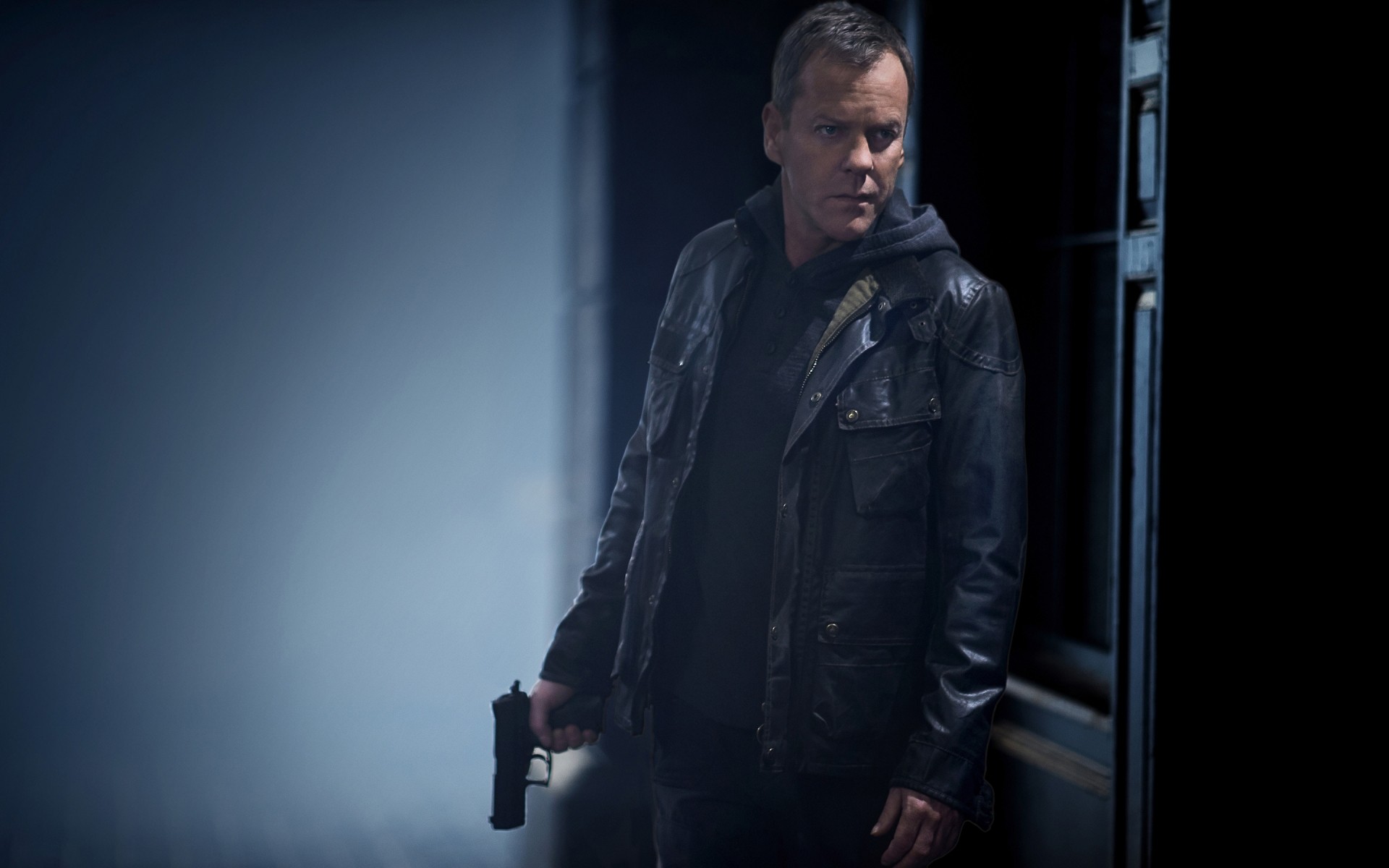 fernsehserie porträt mann allein erwachsener musiker musik kiefer sutherland