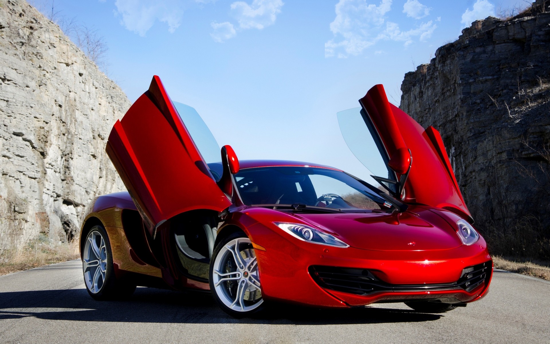 mclaren car vehicle transportation system drive action hurry asphalt super cars muscle cars sport cars mclaren mp4