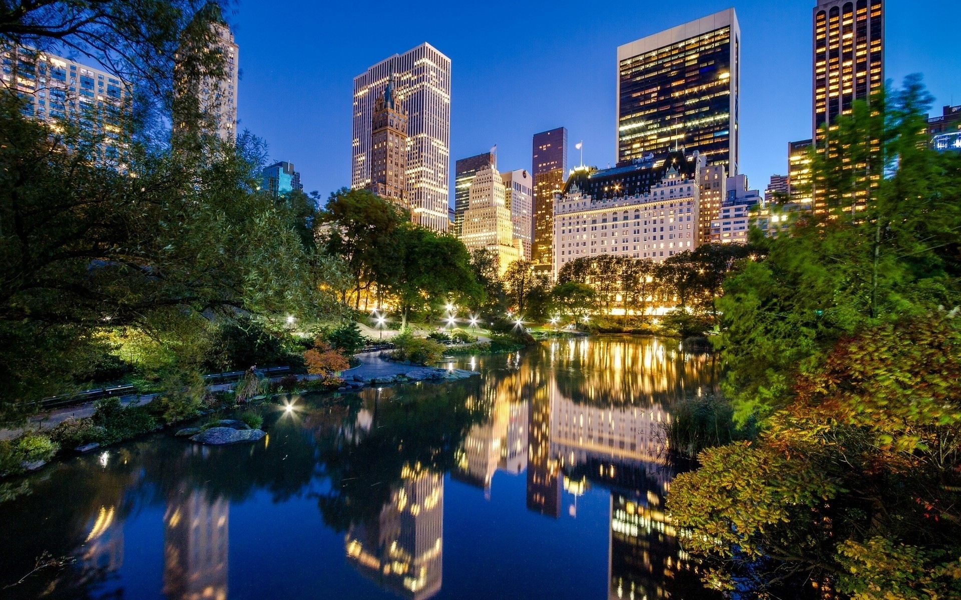 stati uniti d america architettura città viaggi città centro grattacielo acqua all aperto skyline casa crepuscolo cielo riflessione urbano sera parco central park manhattan new york paesaggio