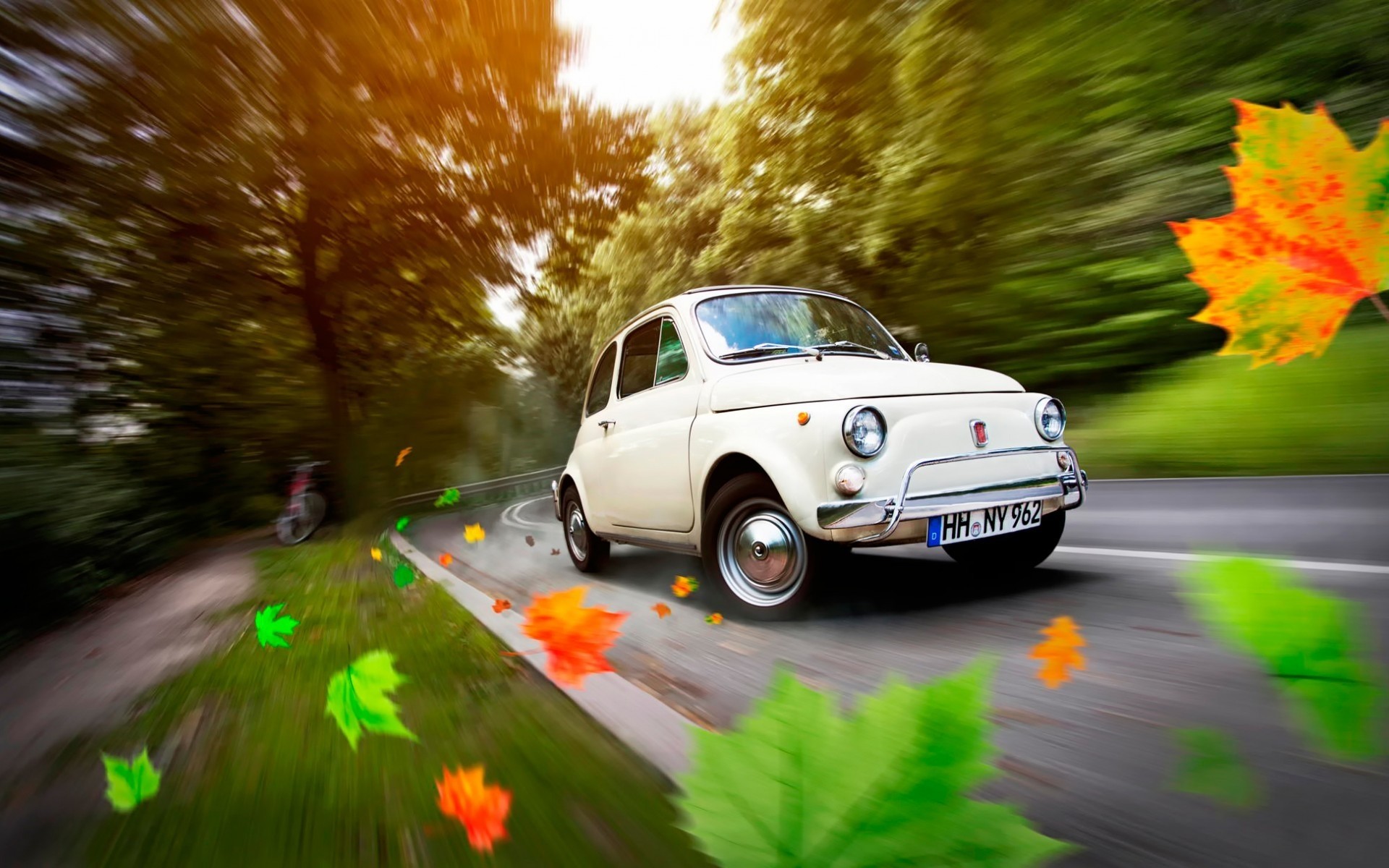 fiat auto straße auto transportsystem asphalt fahren beeilen sie sich unschärfe schnell verkehr autobahn aktion im freien straße fiat 500 alter fiat klassische autos oldtimer cool